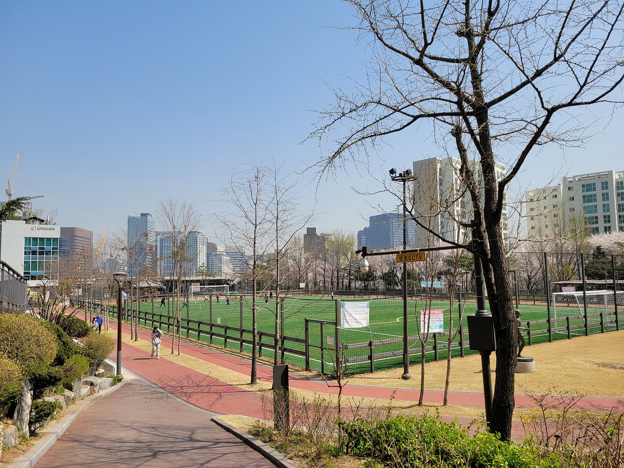 衛的迫切性 衛的迫切性